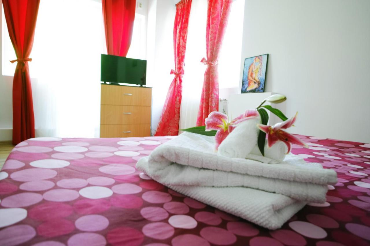 Апартаменты Luxury Apartament Бухарест Экстерьер фото