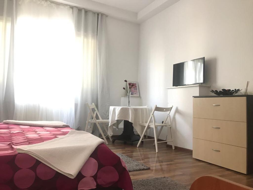 Апартаменты Luxury Apartament Бухарест Экстерьер фото